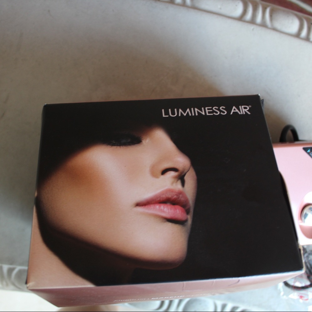 Luminess air make up air brush